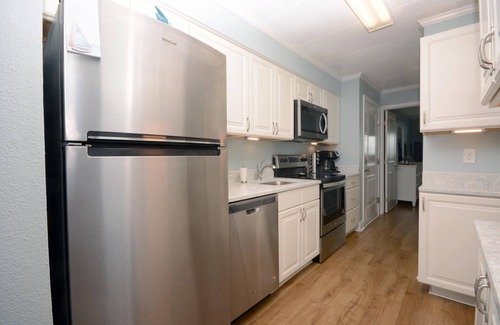 Midtown Ocean City Condo | Newly-renovated 1 bedroom oceanfront condo with free WiFi and gorgeous ocean view located midtown and just steps to the beach!