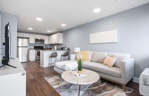 Columbus Apartment | Newly Renovated 1 Bedroom
