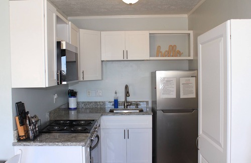 North Carolina Coast Condo | Newly Renovated | 1BR/1BA | Pool | Sleeps 4 | Ocean View | Close to Boardwalk