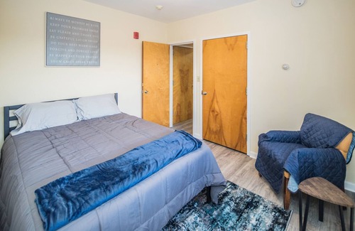 East Haven  Rutland County Apartment | Newly Renovated 1BR Near Killington