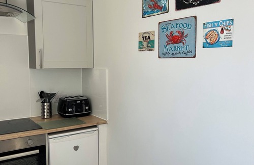 Peterhead Apartment | Newly renovated 2-Bed Apartment in Peterhead