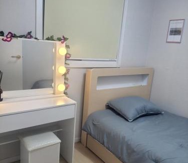Itaewon Apartment | Newly Renovated 2 Bedroom Apartment #7