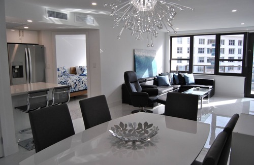 Mid Beach Condo | Newly renovated 3/2 condo on Miami Beach's Alexander Hotel