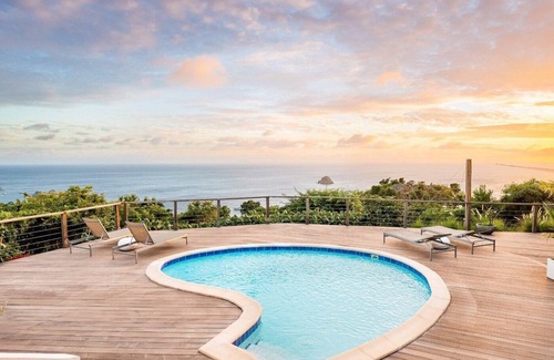 Colombier Villa | Newly Renovated 3 BDRM Modern Villa w Pool