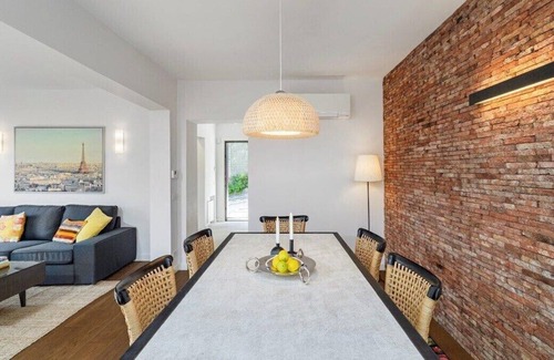 Etiler House | Newly renovated 4 bedroom modern super cozy house located in the heart of Bebek