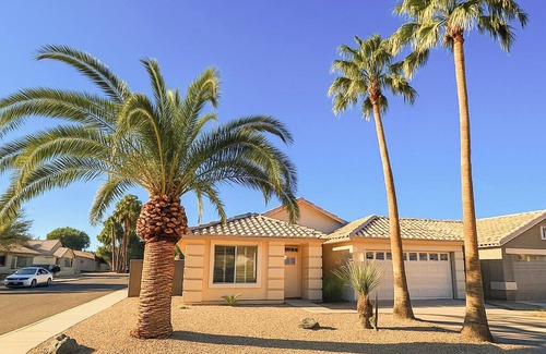 Paradise Valley Village House | Newly renovated and upscale property neighboring Desert Ridge and Scottsdale!
