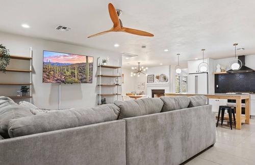 Papago Parkway House | Newly Renovated and Spacious Scottsdale Getaway