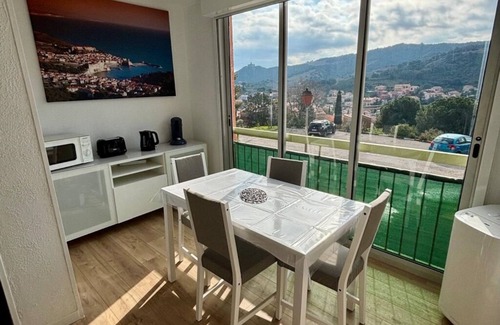 Collioure Apartment | Newly renovated apartment 10 minutes from Collioure market. Ideal for families.