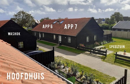 Hollum Apartment | Newly renovated apartments on large grounds