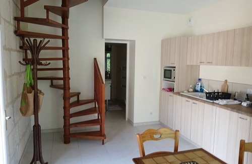 Saumur Cottage | Newly renovated bungalow in a park near the center of Saumur