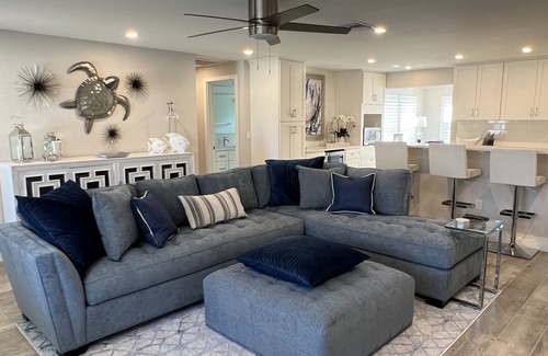 East Naples House | Newly Renovated, Close to Old Naples & Beach
