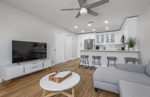 Apollo Beach Condo | Newly Renovated Condo in Apollo Beach !
