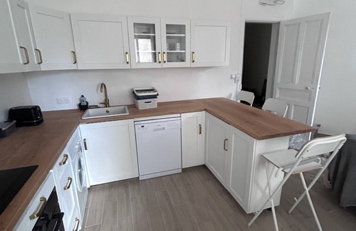 Euromed - La Joliette Apartment | Newly renovated, comfortable apartment close to all amenities.