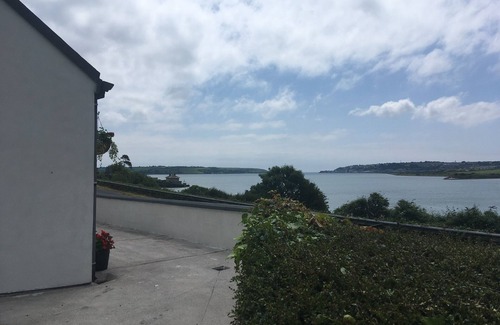 County Waterford Cottage | Newly renovated Cottage at Youghal Bridge