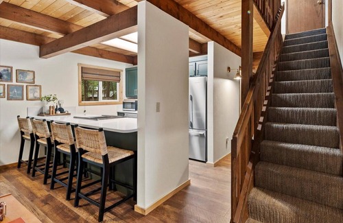 Black Butte Ranch Cabin | Newly renovated cozy cabin in charming Black Butte Ranch