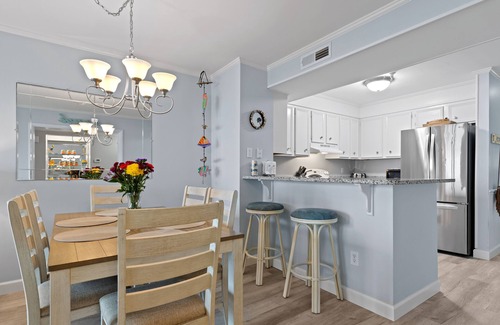 Myrtle Beach Condo | !NEWLY RENOVATED! DIRECT OCEAN FRONT CONDO-Unit 104