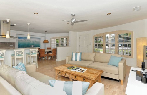 Siesta Key Villa | Newly Renovated Family Home – Pool & Short Walk to Siesta Beach - Waterview