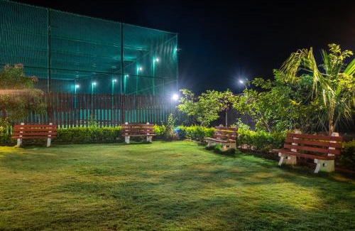 Lonavala Villa | Newly Renovated-Farm Villa -6BHK with Pool & Turf