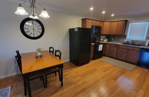 Nauvoo Apartment | Newly Renovated Full Family Apt. - Centrally Located in Nauvoo - some stairs