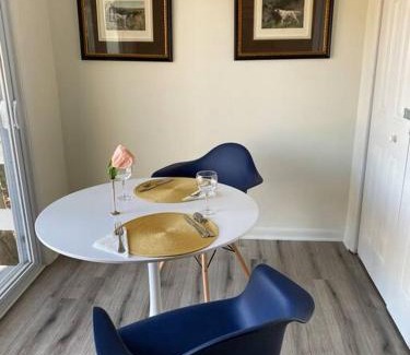 Oxford House | Newly Renovated Guest House