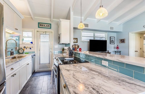 Siesta Key Villa | Newly renovated. Gulf-side condo. Your own private beach directly on Siesta Key.