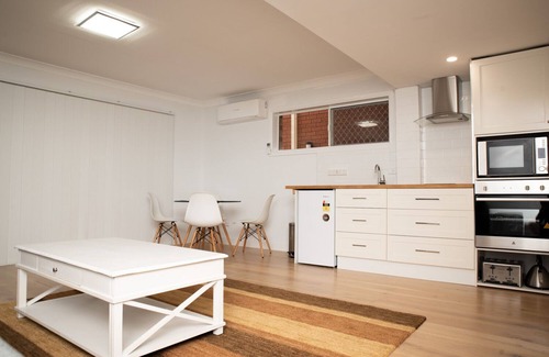 Terrigal House | Newly renovated Hamptons-style home in Terrigal!