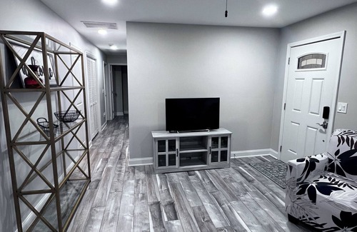 Marietta House | Newly renovated Hideaway 1 mile to the Marietta Square. Pet friendly!