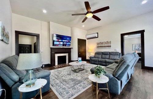 Lindenwald House | Newly Renovated Historic mansion ☆ 8 Bedrooms