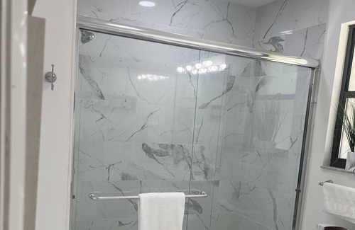 Mandarin House | Newly renovated home. All new furniture and appliances.