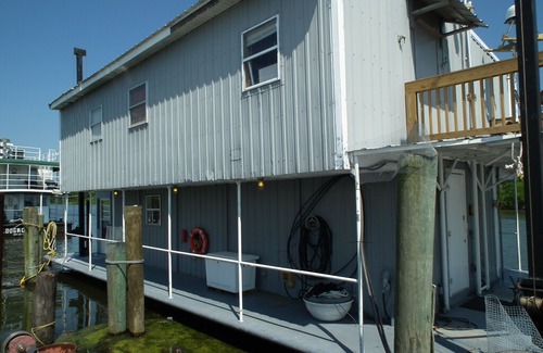 Hopedale Boat Rental | Newly Renovated Houseboat in Hopedale, LA on Bayou Loutre.