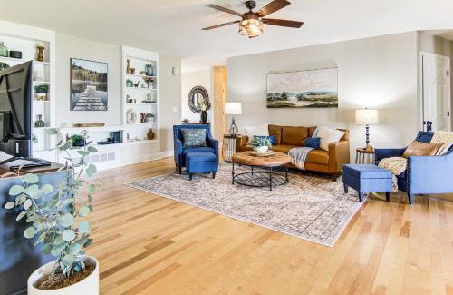 Campobello House | Newly Renovated Lake Bowen Home with Game Room!