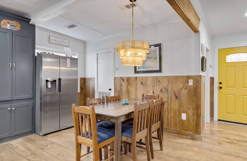 Negreet House | Newly Renovated Lakefront home with boat house, launch and 2 piers!