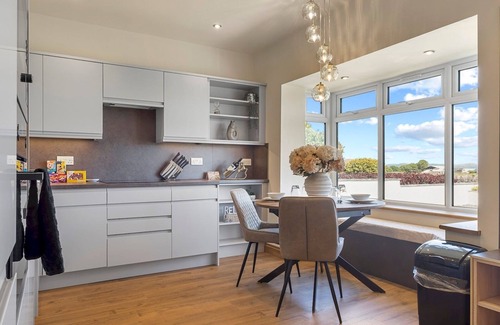 Swarthmoor House | Newly Renovated Luxury Bungalow | Pass the Keys