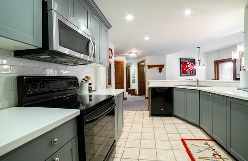 Park City Condo | Newly Renovated Luxury Condo at Sundial Lodge, Ski in/Ski out