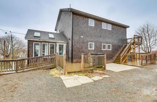 Lubec Apartment | Newly Renovated Maine Retreat Deck with Ocean View!