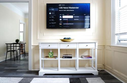 Queens Apartment | Newly Renovated - Minutes from the City