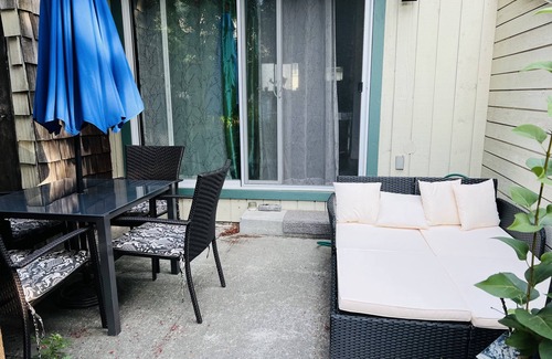 Pemberton House | Newly renovated mountain view townhouse.