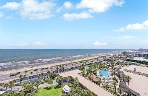 Galveston Apartment | Newly Renovated San Luis Resort luxury condo