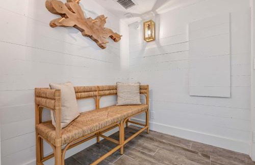 Galveston Apartment | Newly Renovated San Luis Resort luxury condo