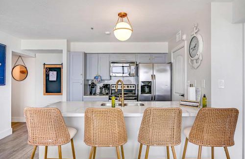 Galveston Apartment | Newly Renovated San Luis Resort luxury condo