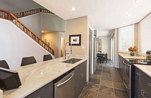 North Park City Condo | Newly Renovated Ski/Mt. Bike Condo, Steps Away From PCMR