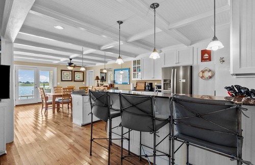 Morehead City House | NEWLY RENOVATED Sound Front Home with Dock in Downtown Beaufort, NC (Creek Watch)
