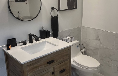 Tremont Apartment | Newly Renovated Spacious Studio