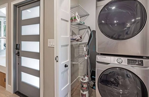 Cupertino House | Newly renovated ultra clean designer home in duplex minutes from Apple campus