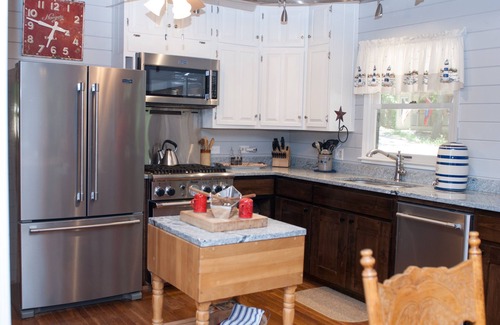 Sylvan Shores House | Newly Renovated Lake Front House!