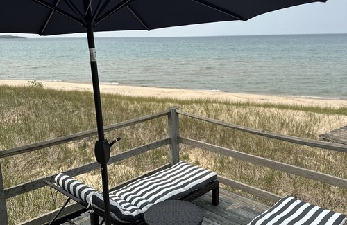 Harbor Springs House | Newly Renovated Sleeps 13 Large Private Lake Michigan Beach- new dates available