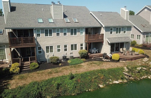 Kelleys Island Condo | Newly renovated 2-bedroom condo with WiFi, AC in lovely Kelleys Island