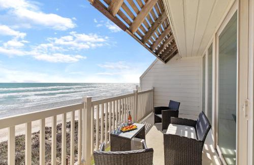 South Padre Island House | Newly renovated! 3 beachfront balconies, Picture Perfect Oceanview
