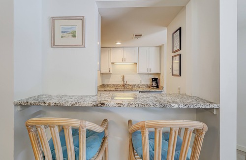 Hilton Head Island Condo | Newly renovated villa near the beach with pool & tennis - walk to Coligny Plaza