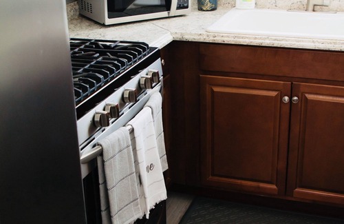 Sand Lake House | *Newly Updated 2BD 1.5BA Townhouse*